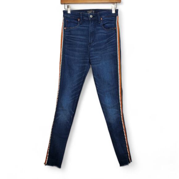 Abercrombie & Fitch Women's Simone High Rise Ankle Jeans Size 26 2 Tuxedo Stripe - Picture 2 of 9